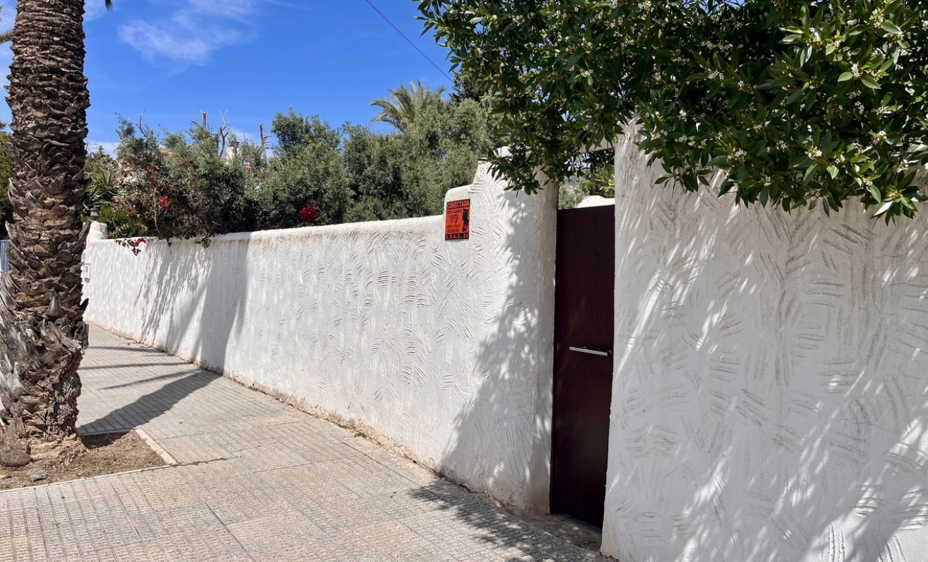 Sale - Villa - Cabo Roig