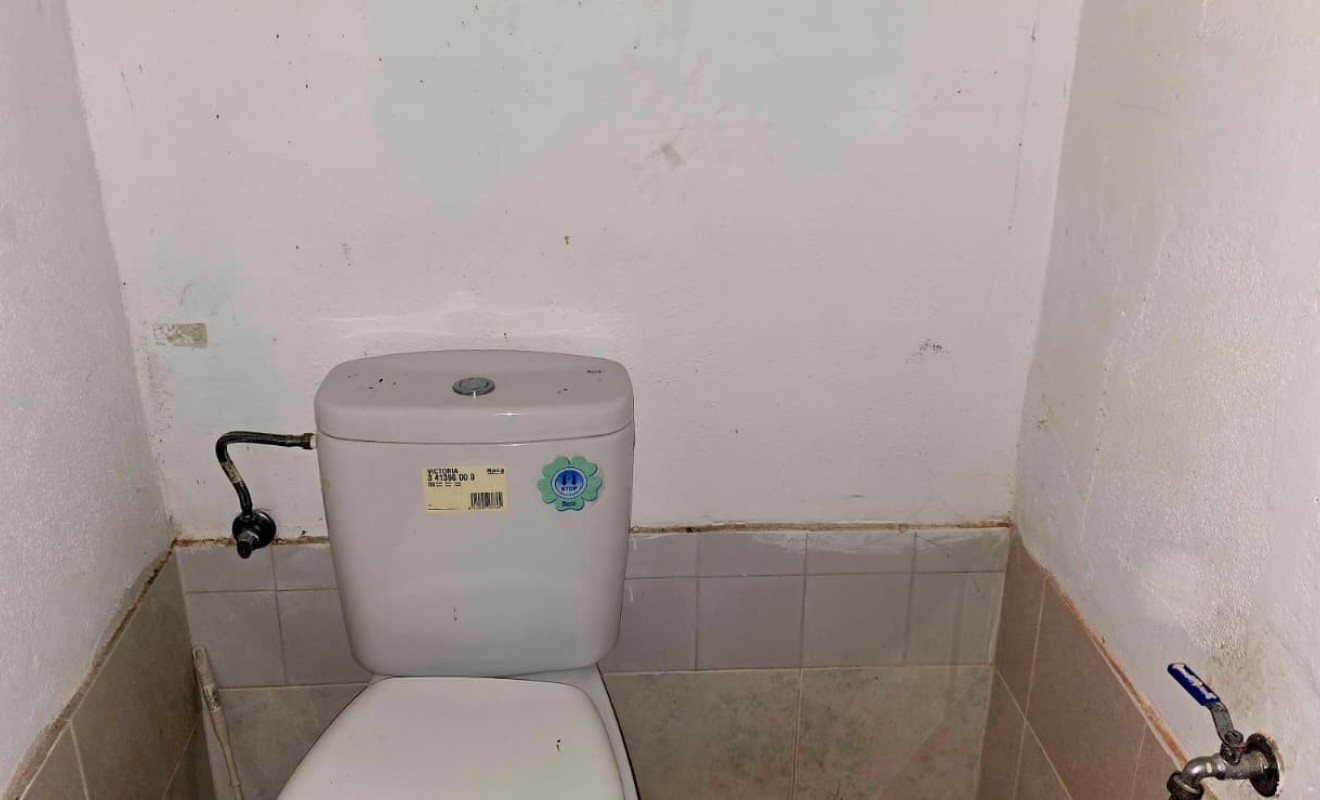 Sale - Local - La Nucía