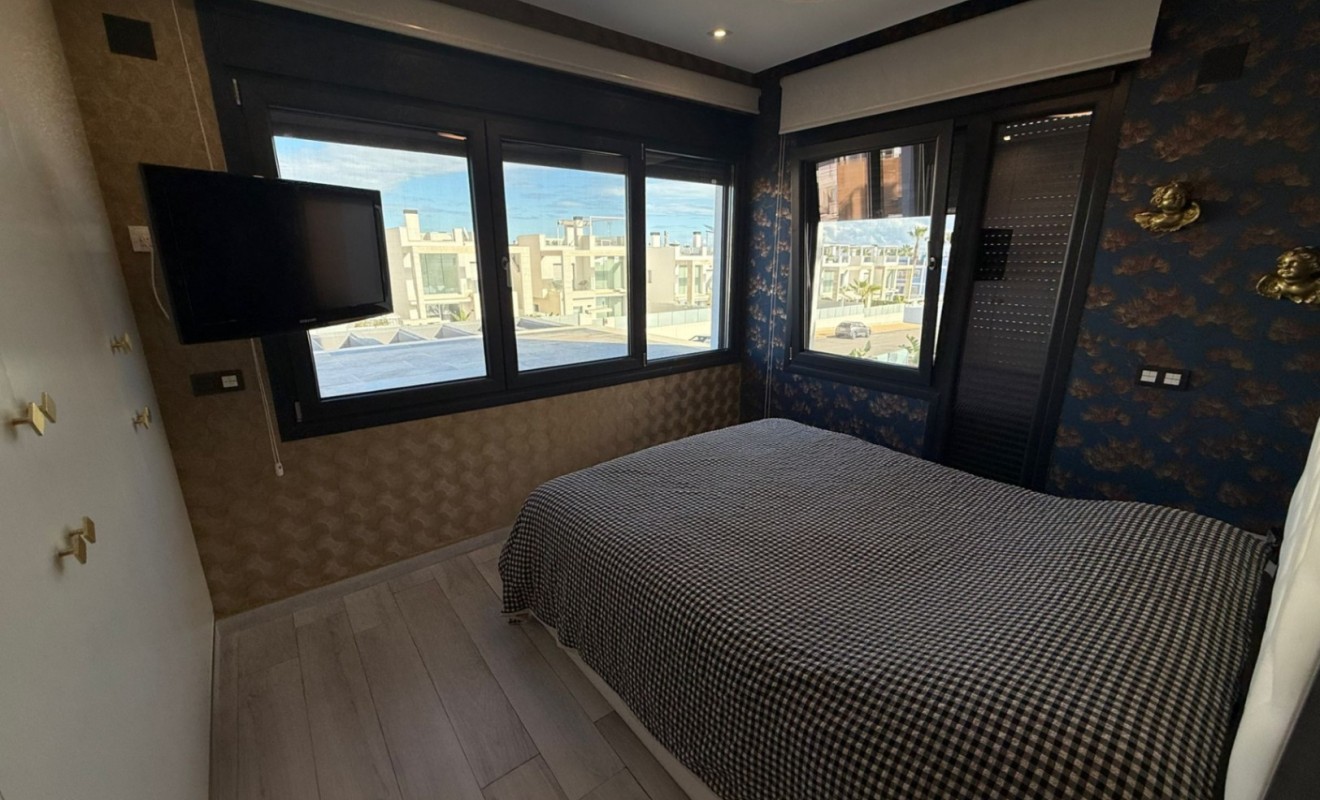 Wederverkoop - Villa - Orihuela - Lomas de Cabo Roig