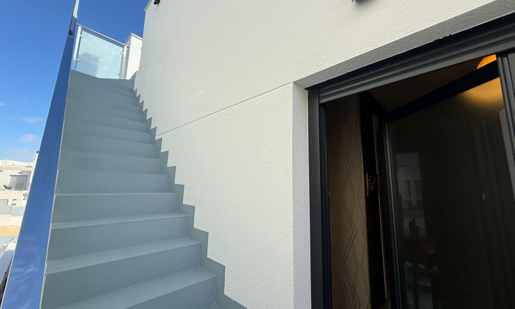 Wederverkoop - Villa - Orihuela - Lomas de Cabo Roig