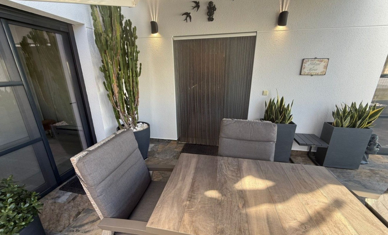 Wederverkoop - Villa - Orihuela - Lomas de Cabo Roig