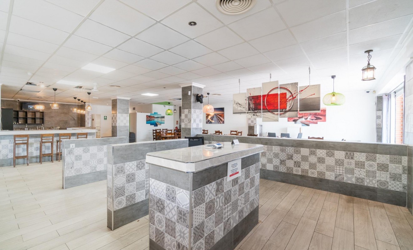 Location longue durée - Commercial Unit - San Fulgencio - La Marina