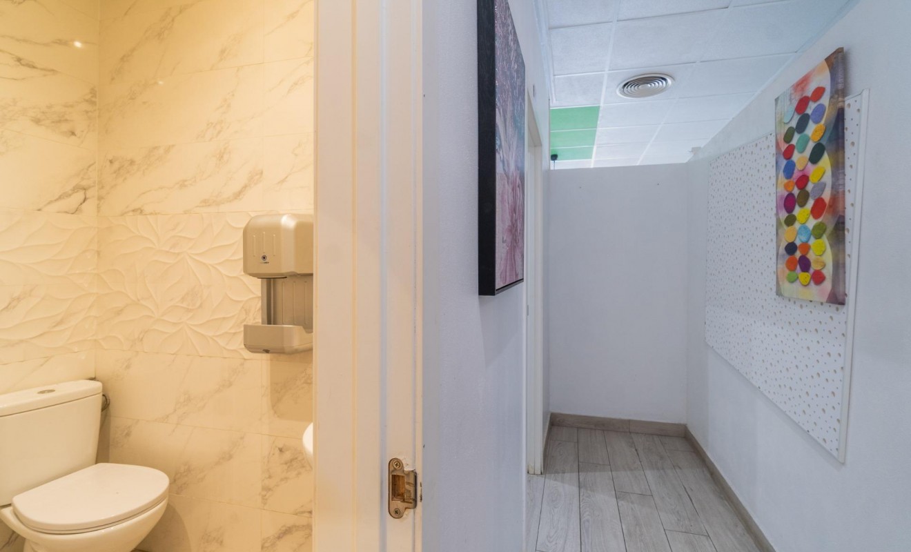 Location longue durée - Commercial Unit - San Fulgencio - La Marina