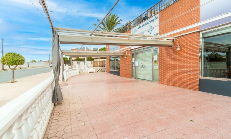 Location longue durée - Commercial Unit - San Fulgencio - La Marina