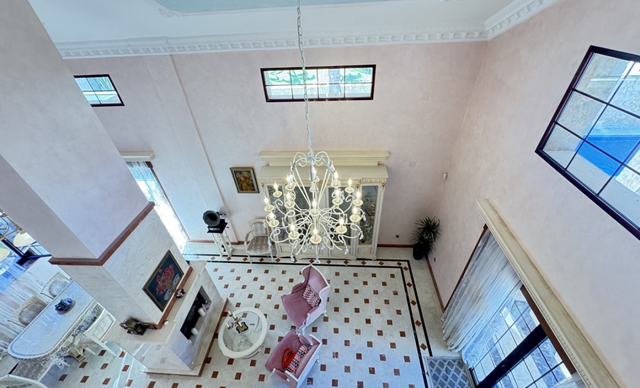 Sale - Villa - Cabo Roig