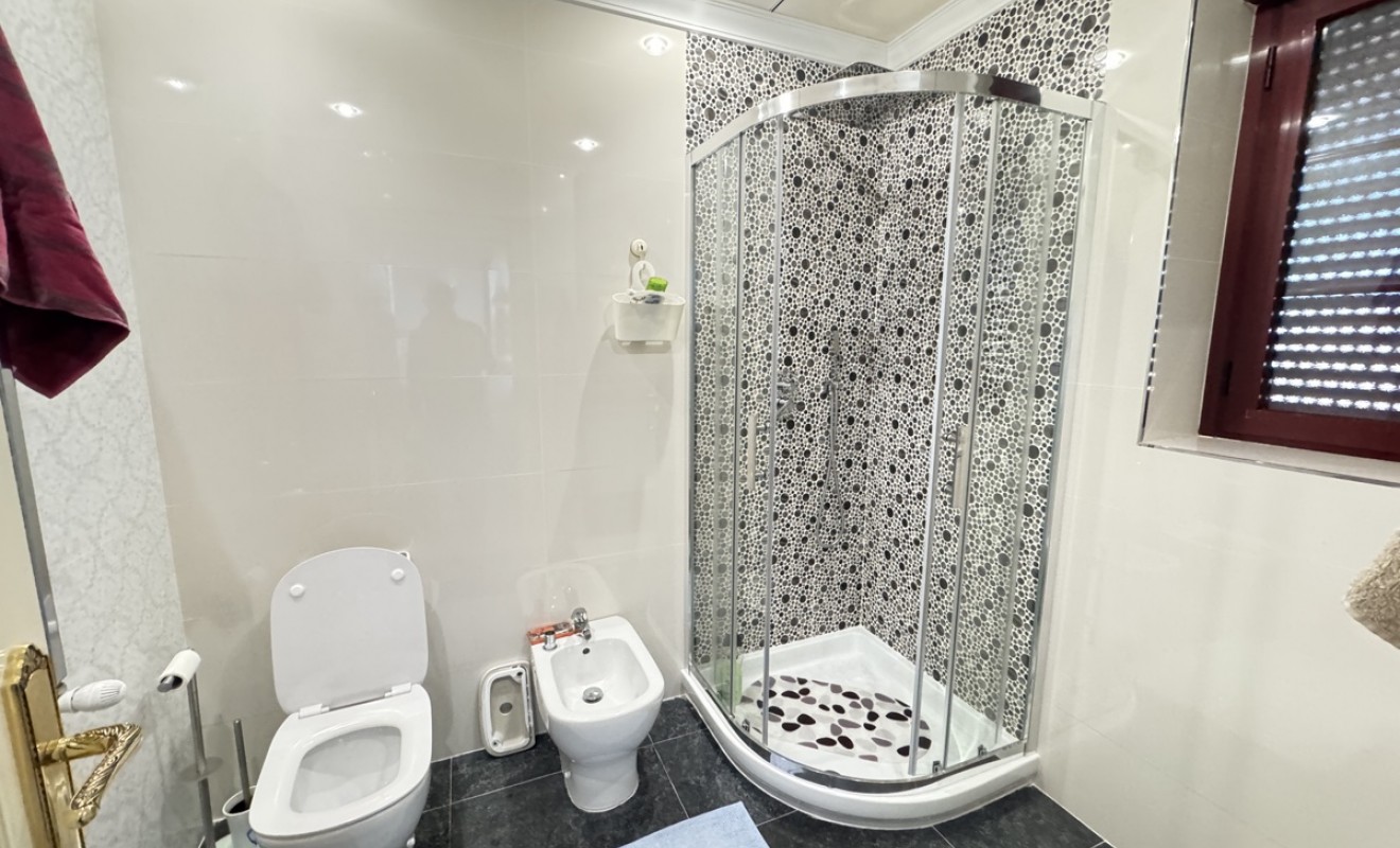 Sale - Villa - Cabo Roig