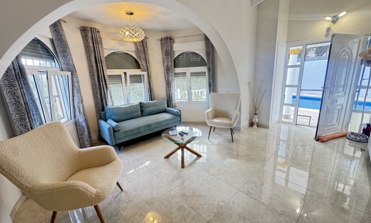 Sale - Villa - Villamartín