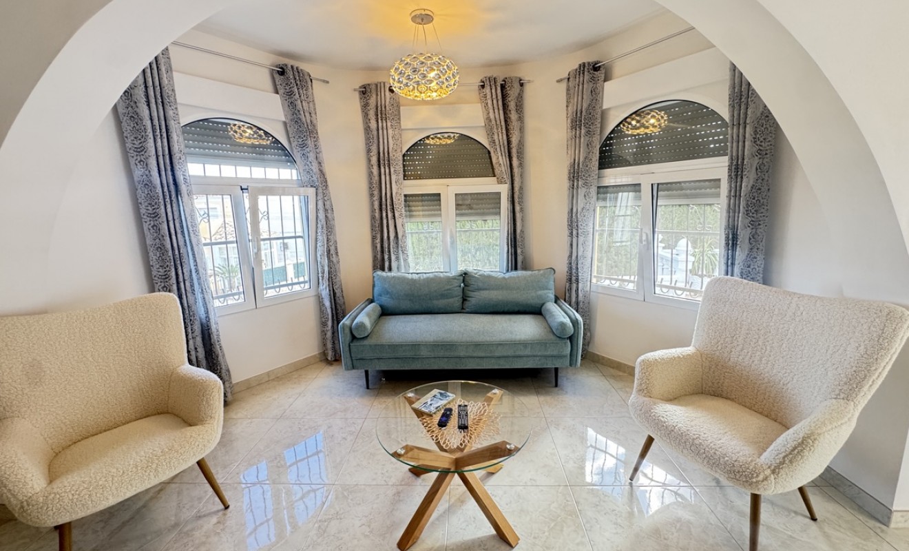 Sale - Villa - Villamartín