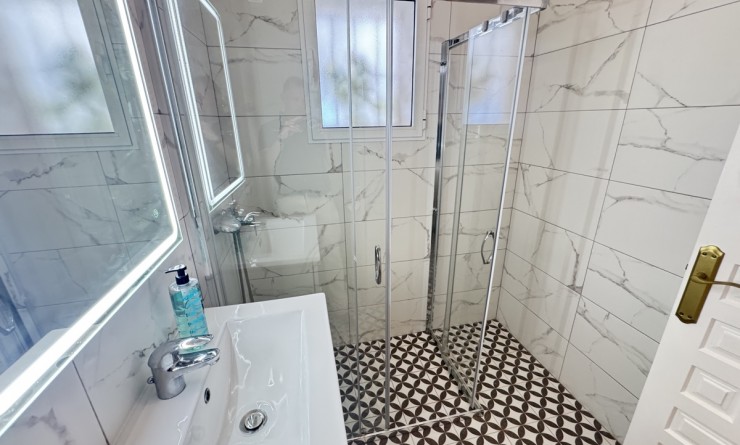 Sale - Villa - Villamartín