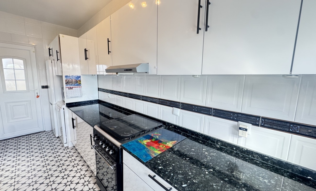 Sale - Villa - Villamartín