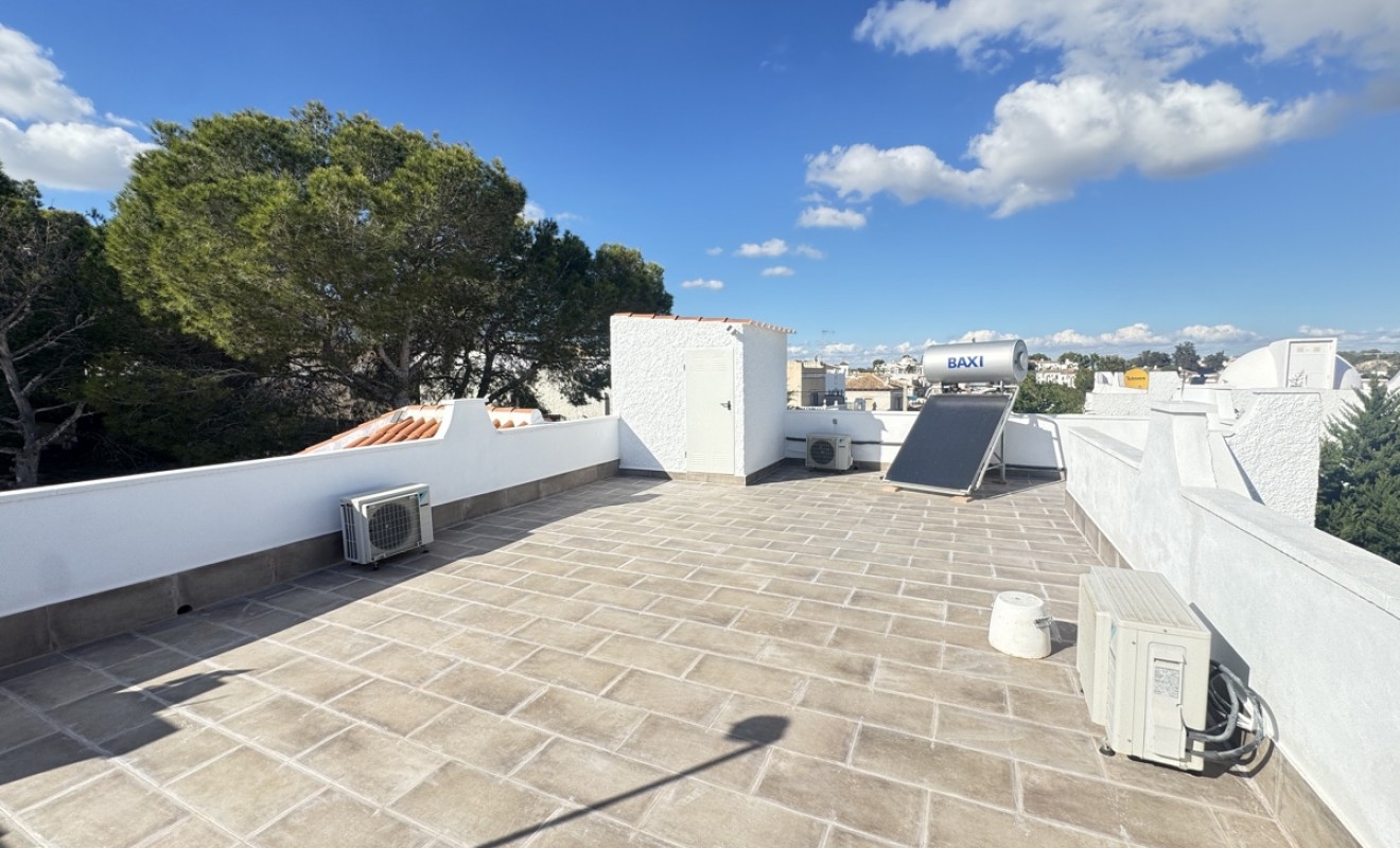 Sale - Villa - Villamartín