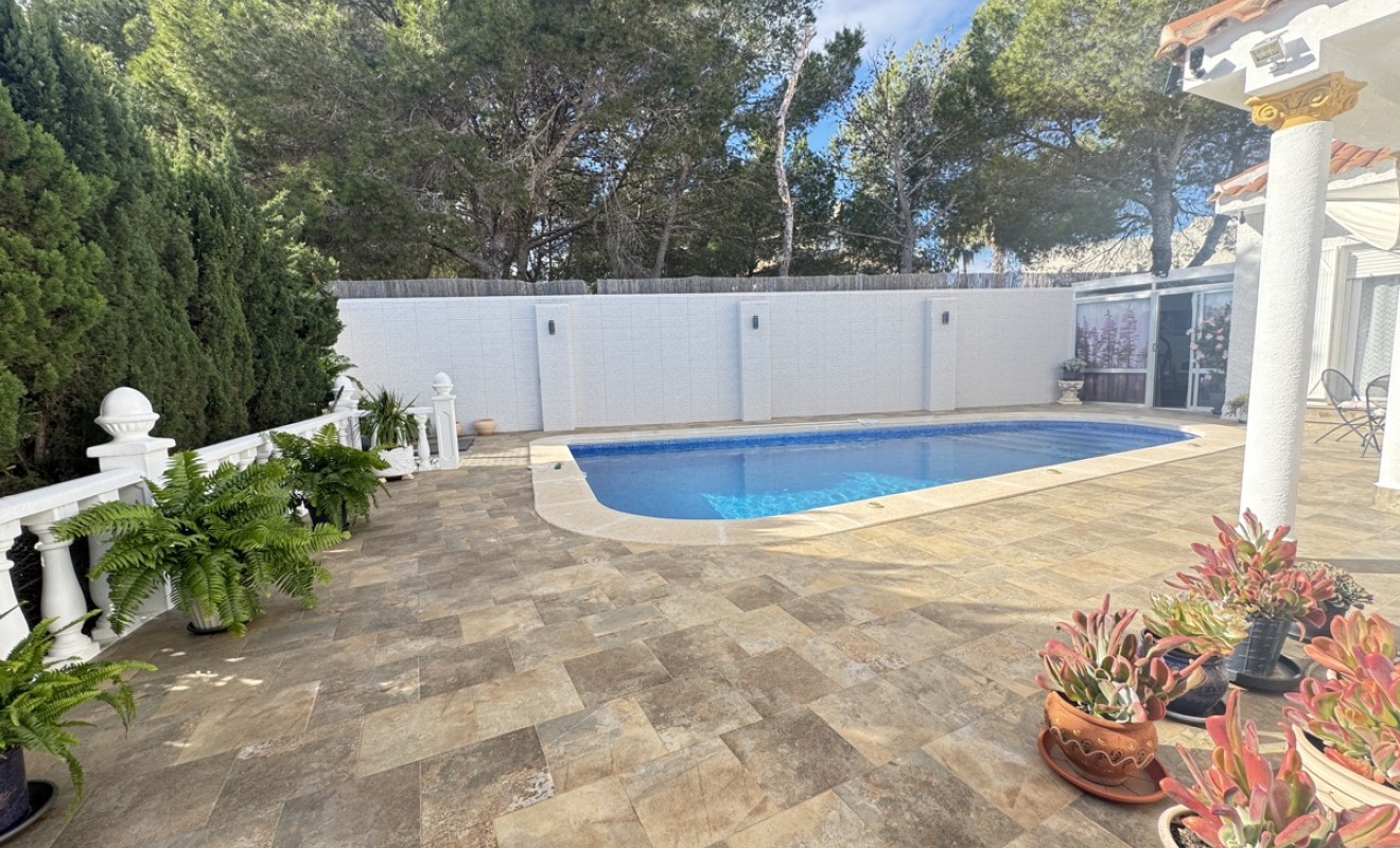 Sale - Villa - Villamartín