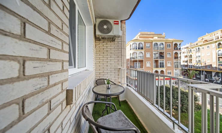 Wederverkoop - Apartamento - Torrevieja - Centro