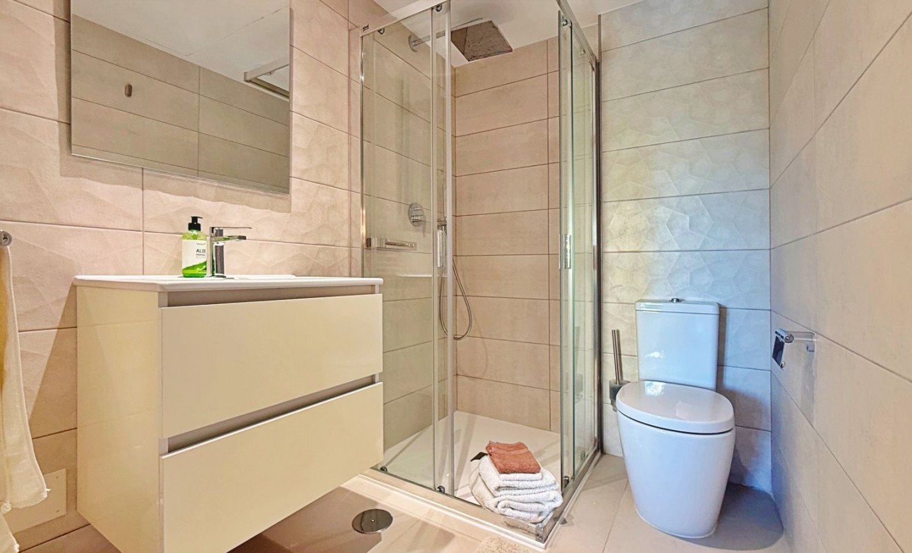 Sale - Apartment - Torrevieja - Punta prima