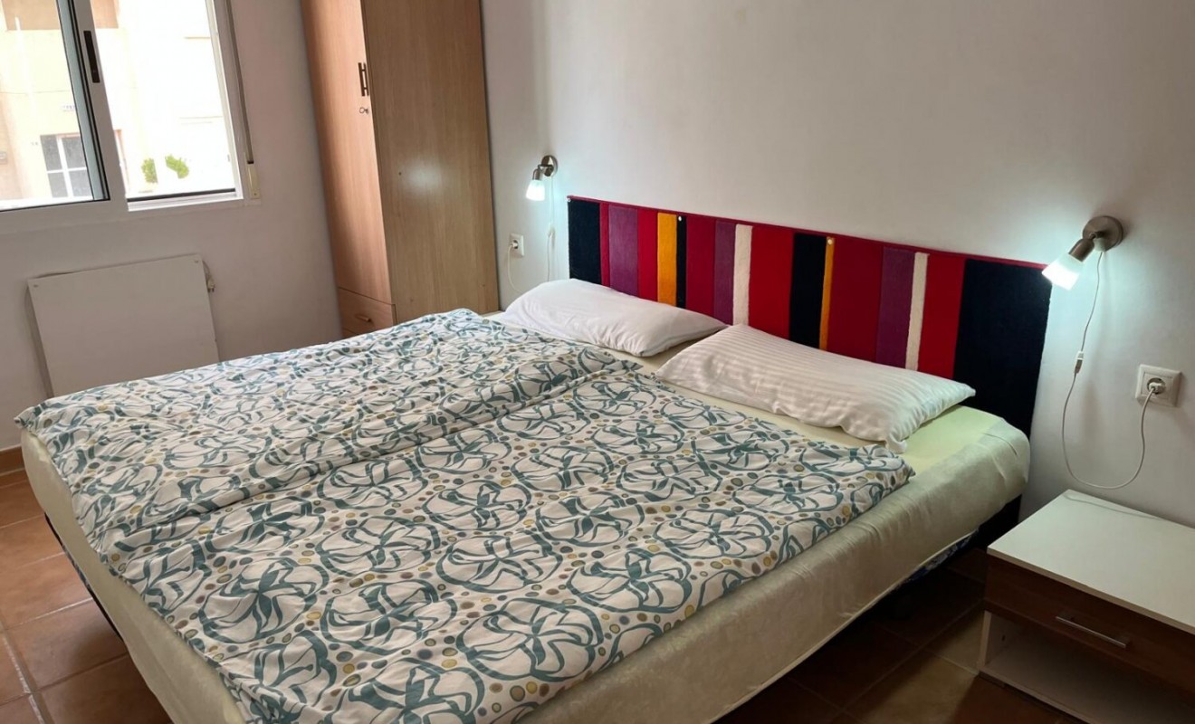 Wederverkoop - Appartement - Torrevieja - torrevieja