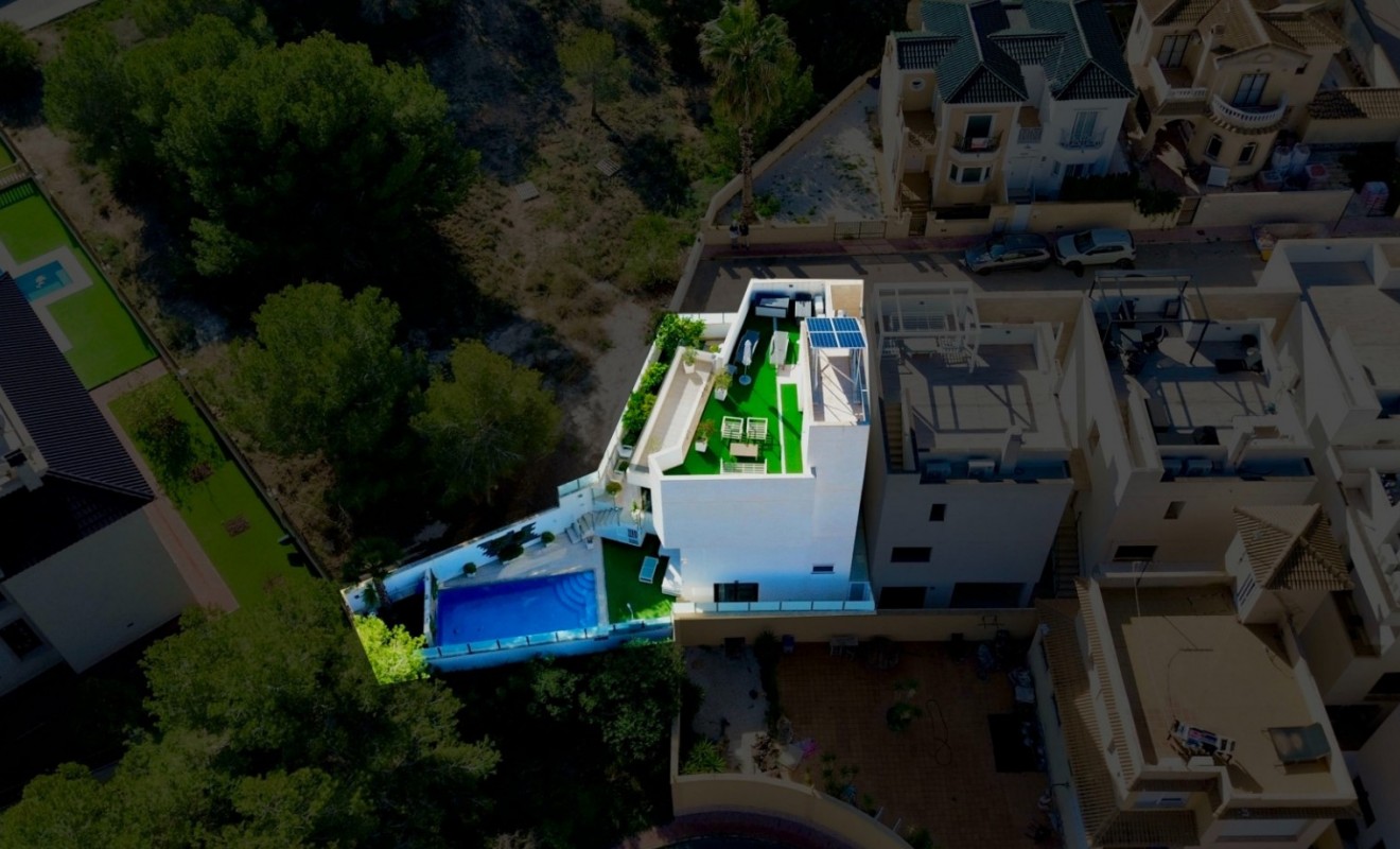 Wederverkoop - Detached villa - Orihuela Costa - Villamartín