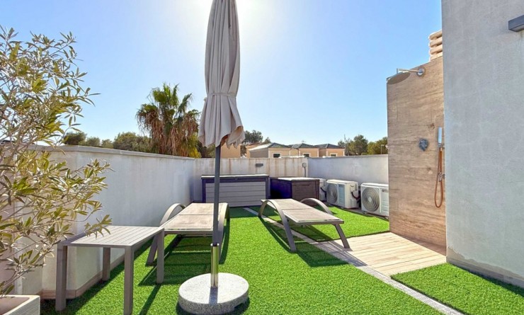Wederverkoop - Detached villa - Orihuela Costa - Villamartín
