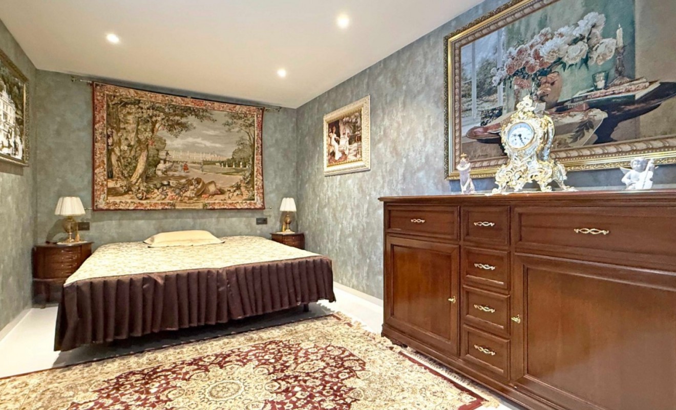 Wederverkoop - Detached villa - Orihuela Costa - Villamartín