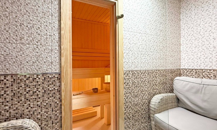 Wederverkoop - Detached villa - Orihuela Costa - Villamartín