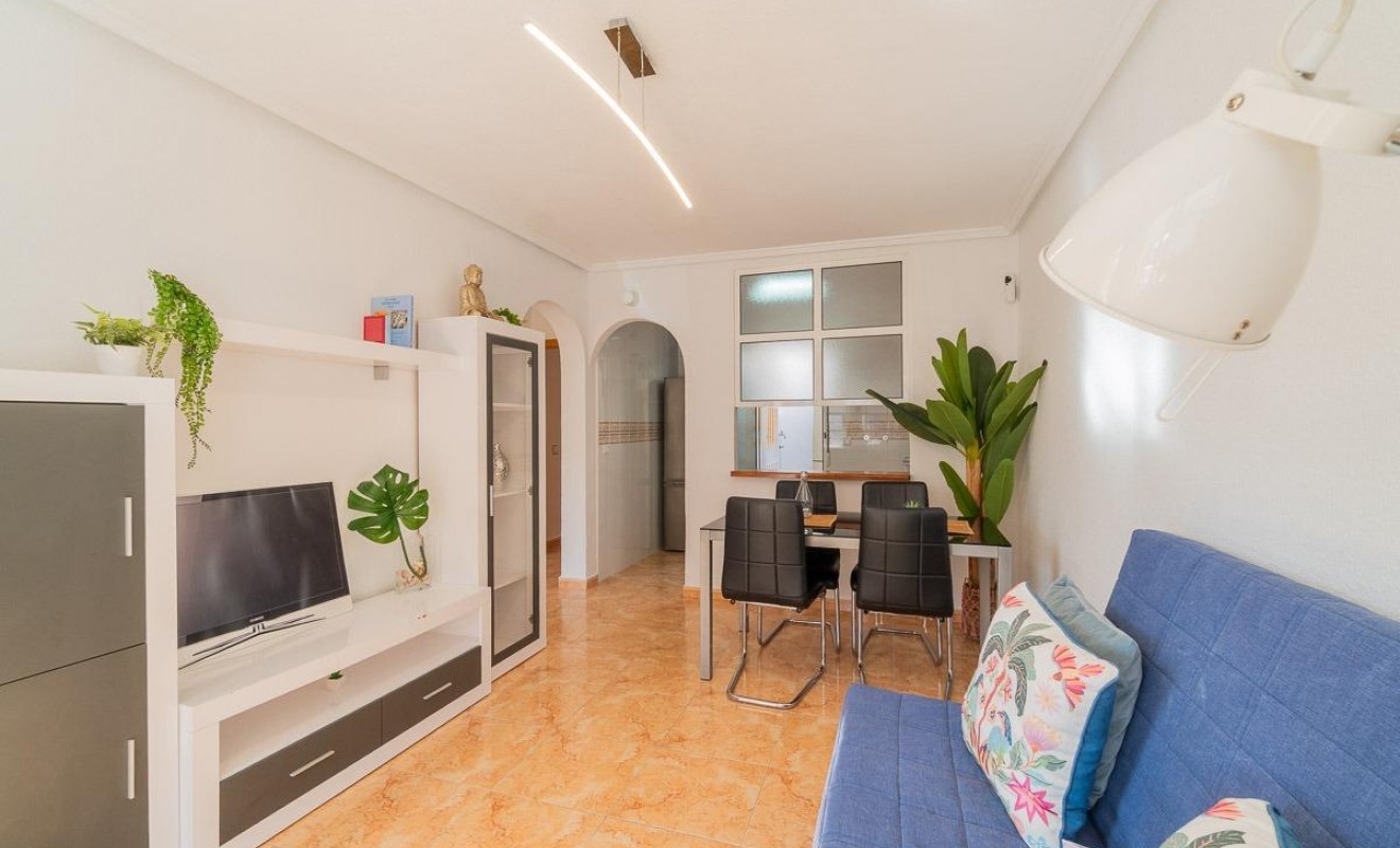 Sale - Terraced house - Torrevieja - El limonar