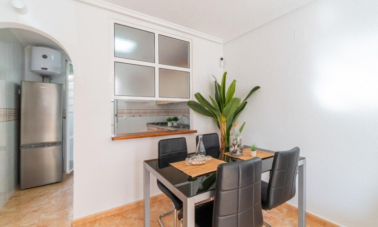 Sale - Terraced house - Torrevieja - El limonar