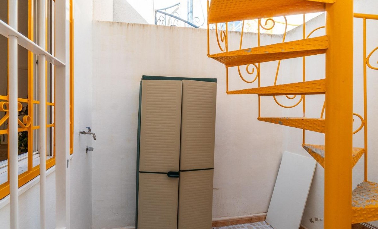 Sale - Terraced house - Torrevieja - El limonar