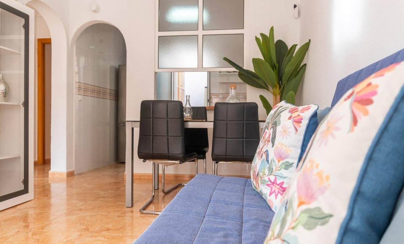 Sale - Terraced house - Torrevieja - El limonar