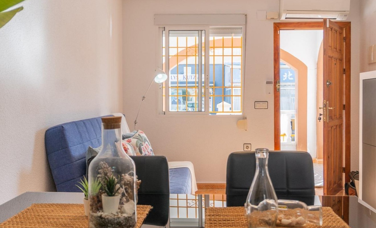 Sale - Terraced house - Torrevieja - El limonar