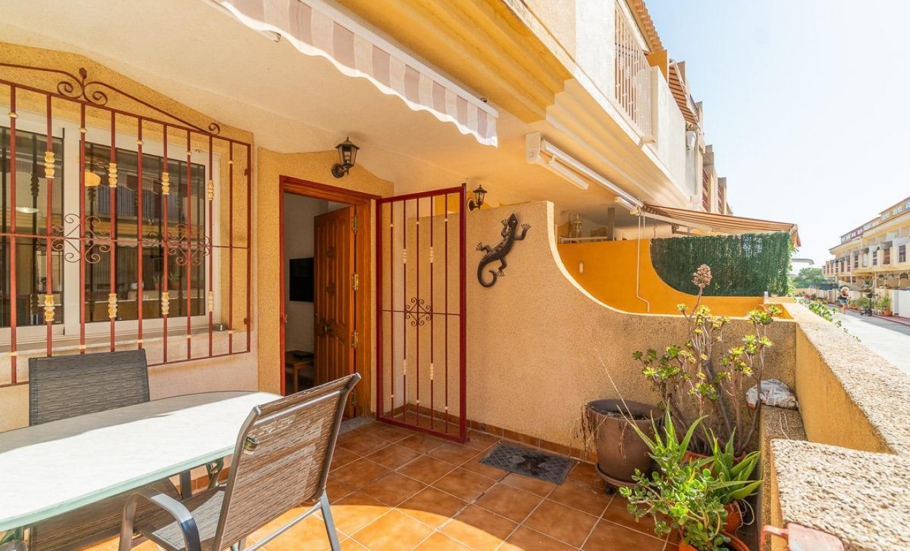 Wederverkoop - Rijwoning - Orihuela Costa - Playa Flamenca
