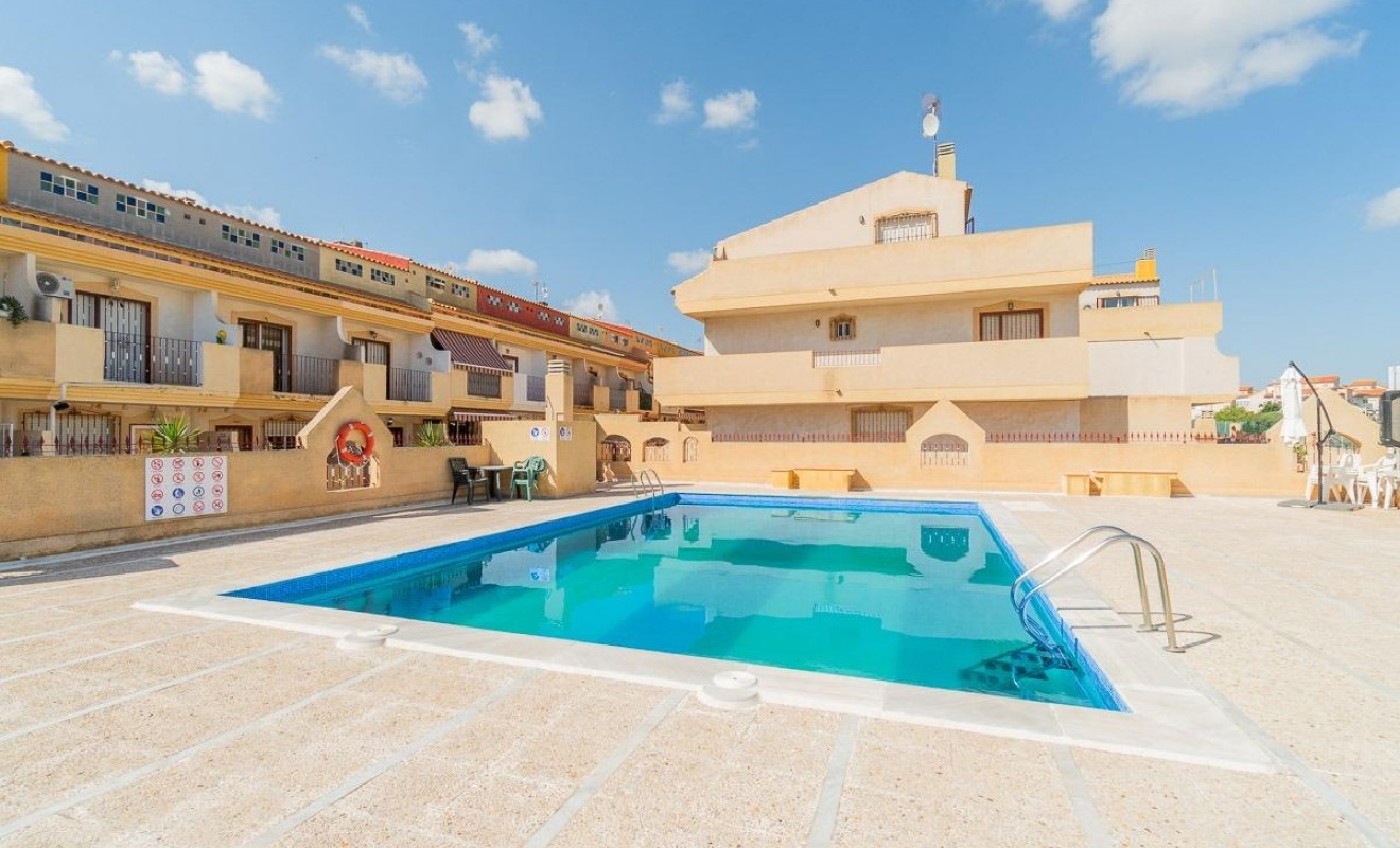 Wederverkoop - Rijwoning - Orihuela Costa - Playa Flamenca