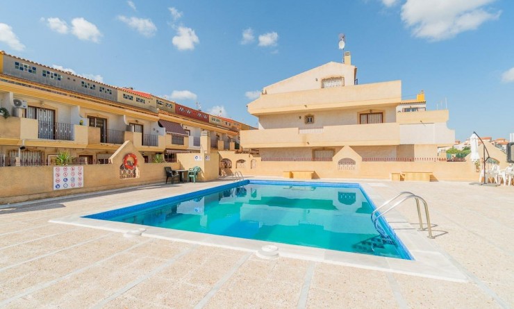Wederverkoop - Rijwoning - Orihuela Costa - Playa Flamenca