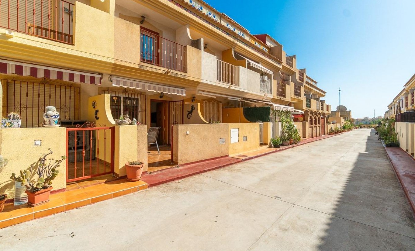 Wederverkoop - Rijwoning - Orihuela Costa - Playa Flamenca