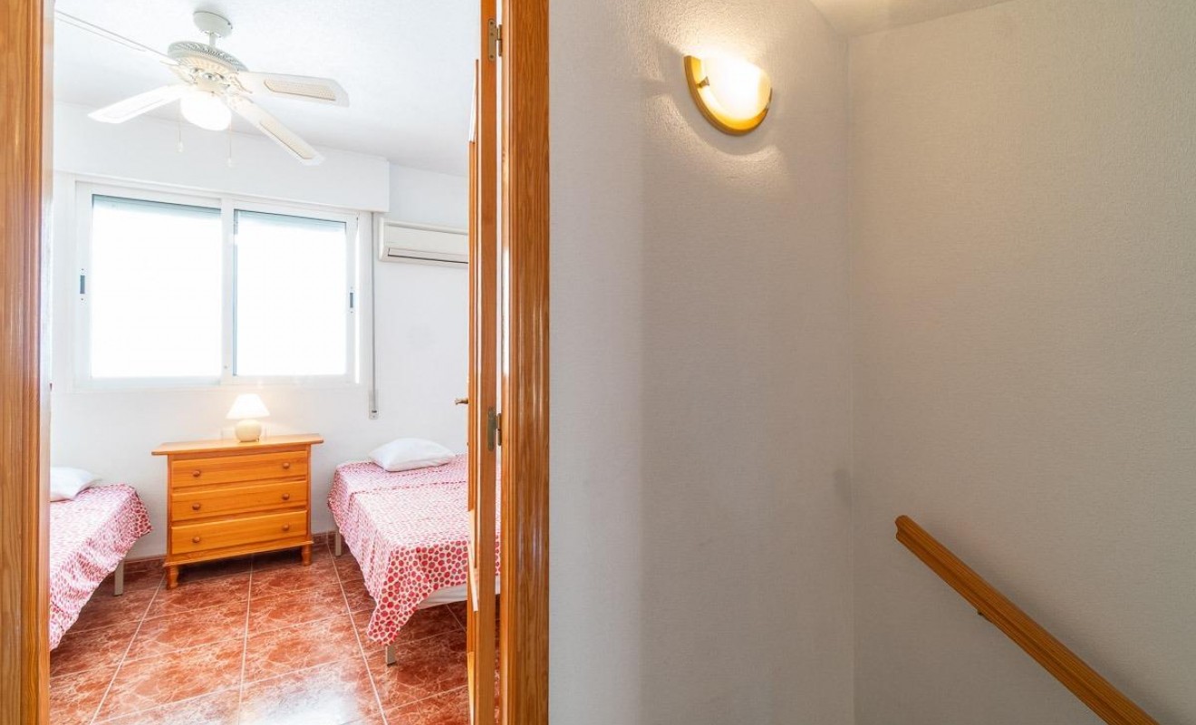 Wederverkoop - Rijwoning - Orihuela Costa - Playa Flamenca