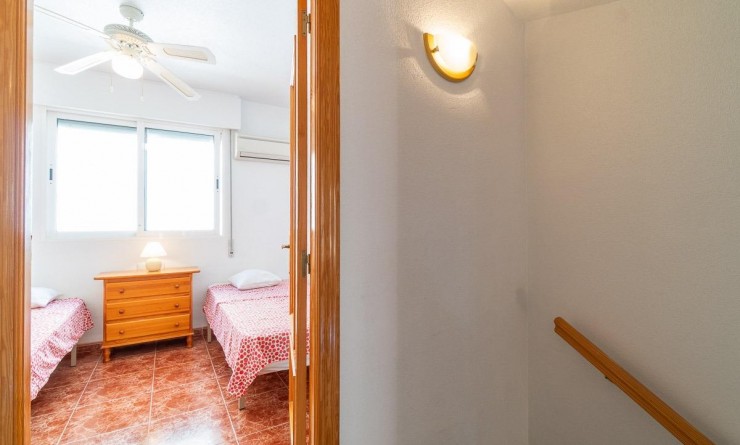 Wederverkoop - Rijwoning - Orihuela Costa - Playa Flamenca