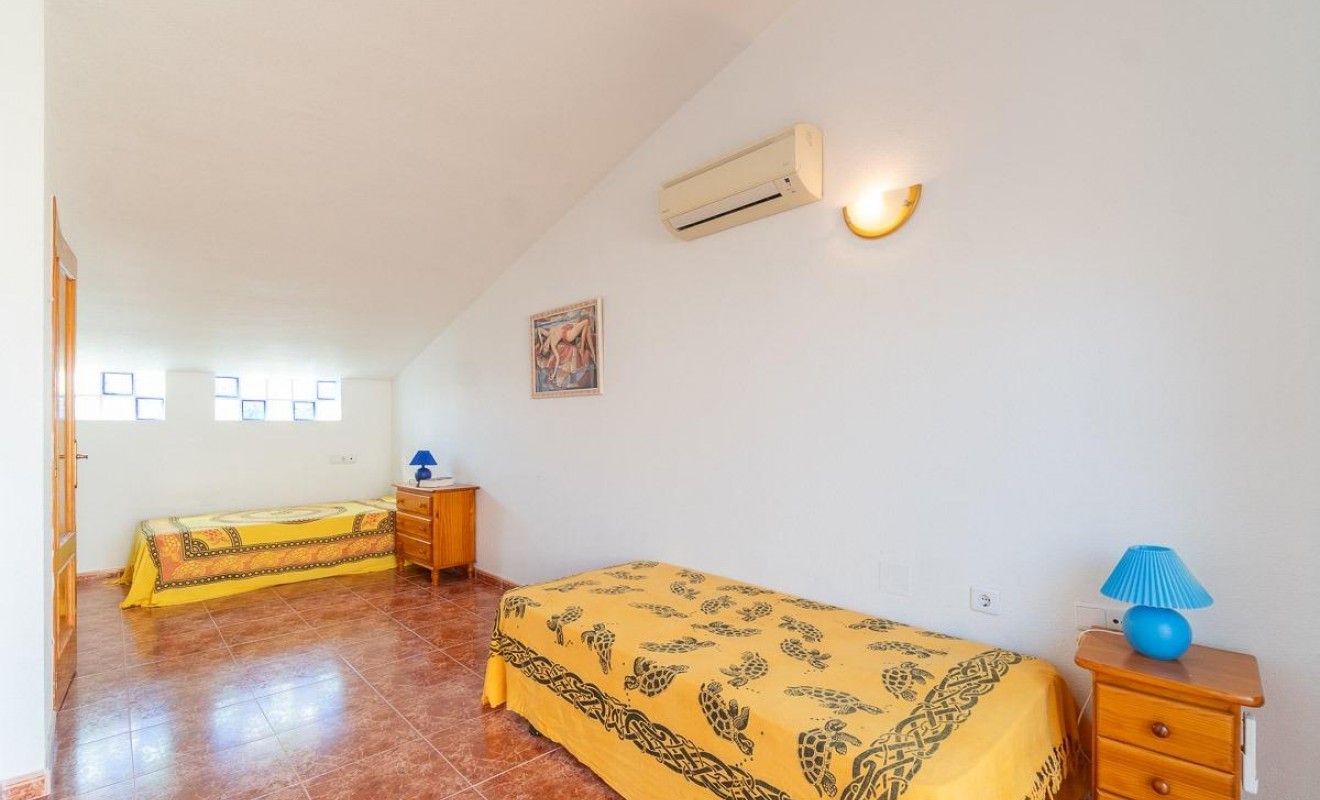 Wederverkoop - Rijwoning - Orihuela Costa - Playa Flamenca