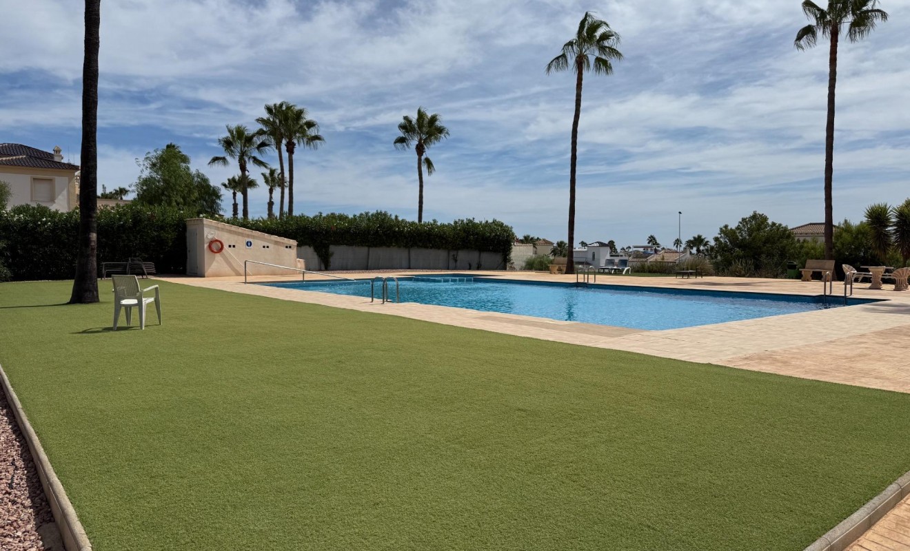 Sale - Villa - Orihuela Costa - Villamartín-Las Filipinas