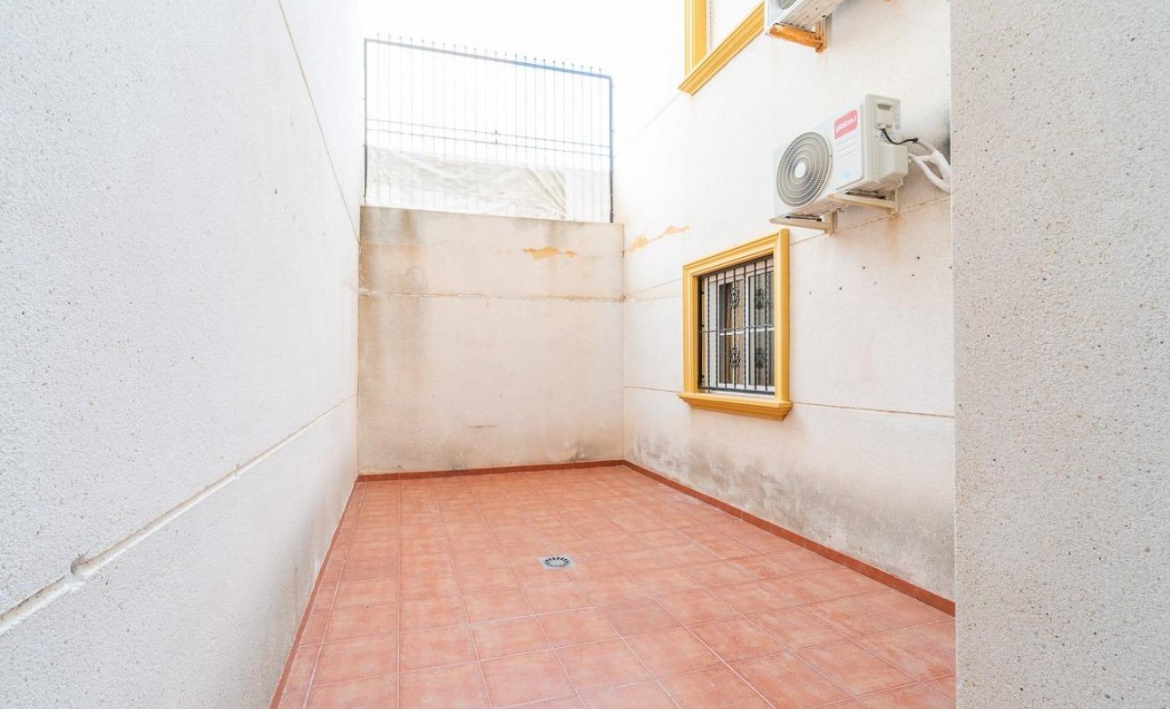 Sale - Ground Floor - Orihuela Costa - Lomas de Cabo Roig-Los Dolses