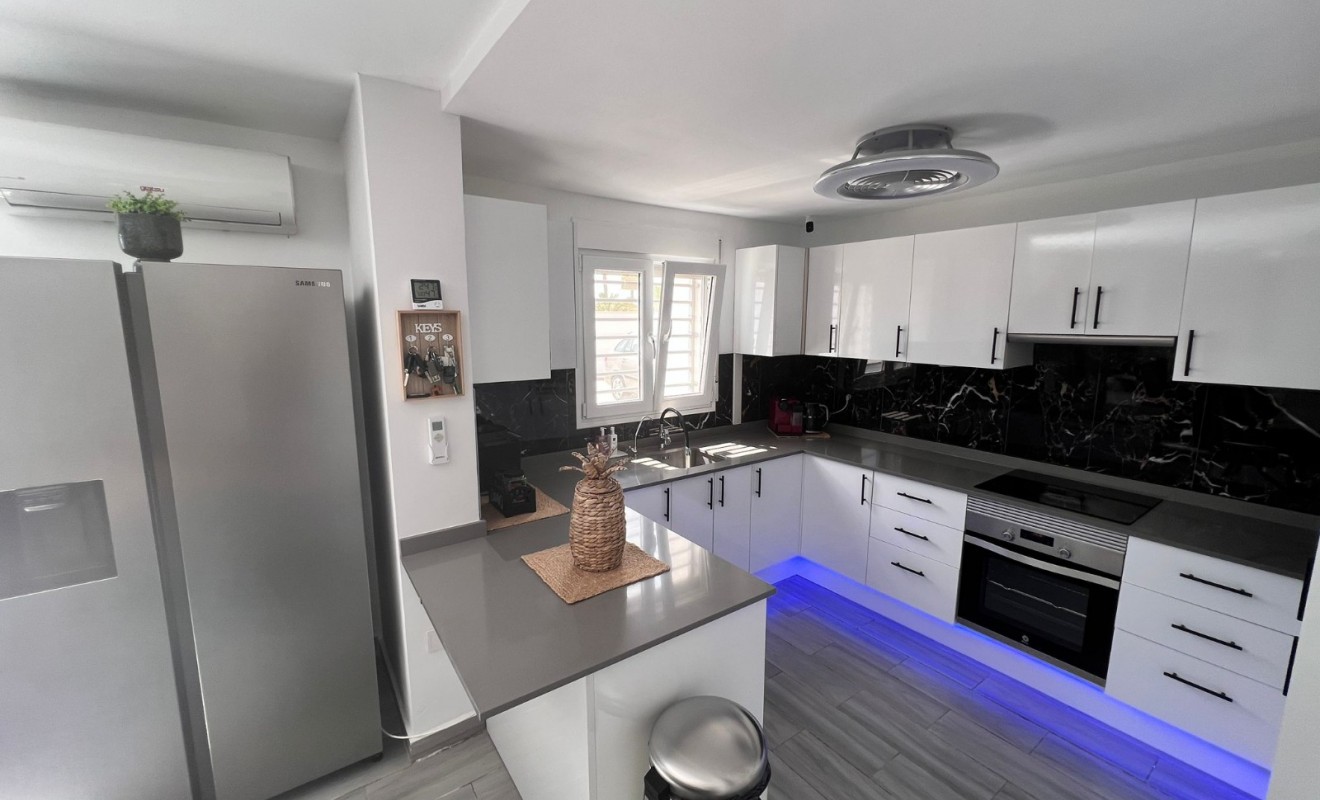 Wederverkoop - Finca Country Property - Elche Pedanías - La Marina