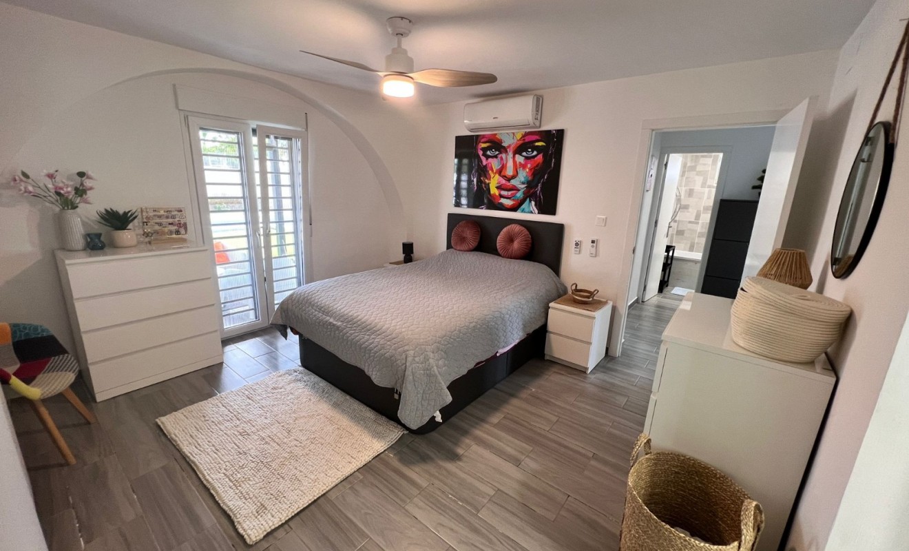 Wederverkoop - Finca Country Property - Elche Pedanías - La Marina