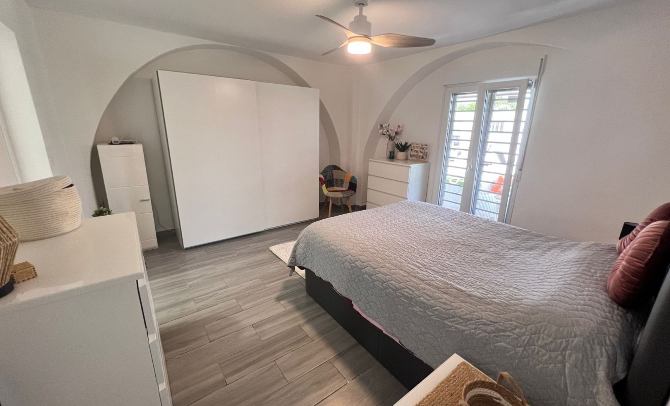 Wederverkoop - Finca Country Property - Elche Pedanías - La Marina