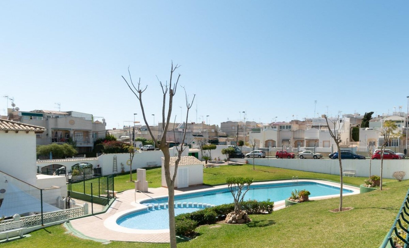 Wederverkoop - Bungalow - Torrevieja - Los balcones
