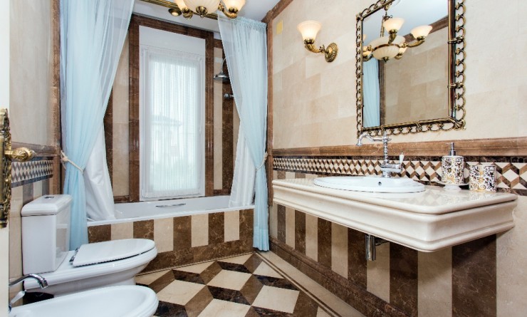 Wederverkoop - Villa - Cabo Roig