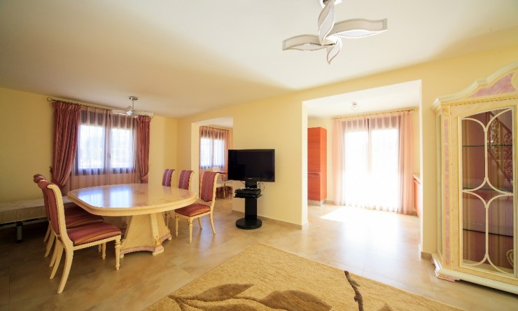 Revente - Villa - Cabo Roig