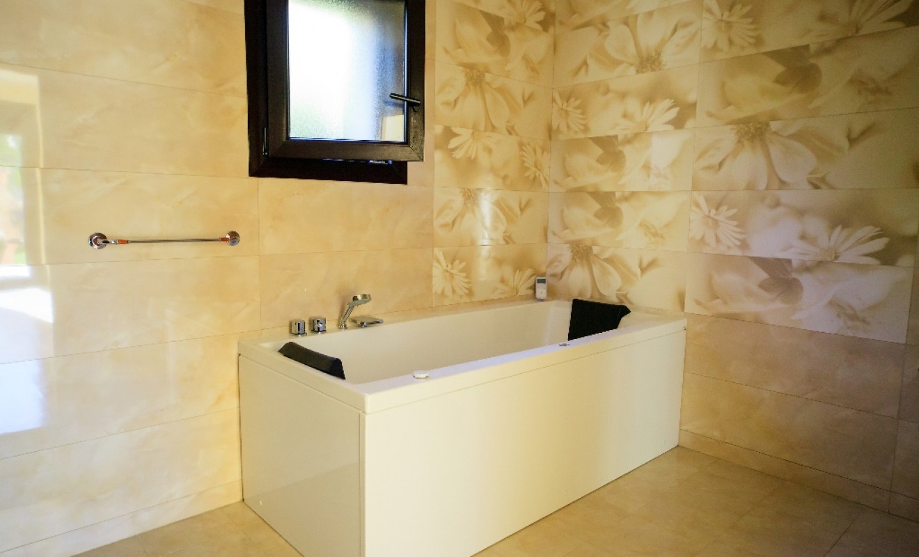 Revente - Villa - Cabo Roig