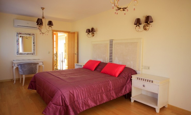 Revente - Villa - Cabo Roig