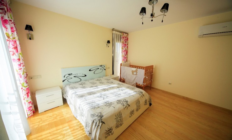 Revente - Villa - Cabo Roig