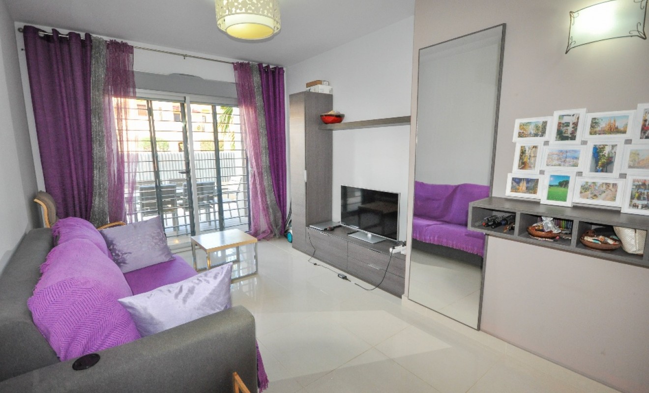 Revente - Appartement - Punta Prima