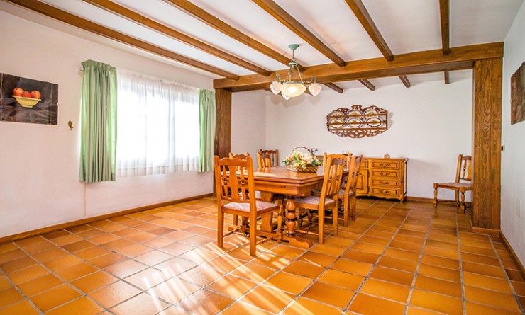 Sale - Villa - Pilar de la Horadada