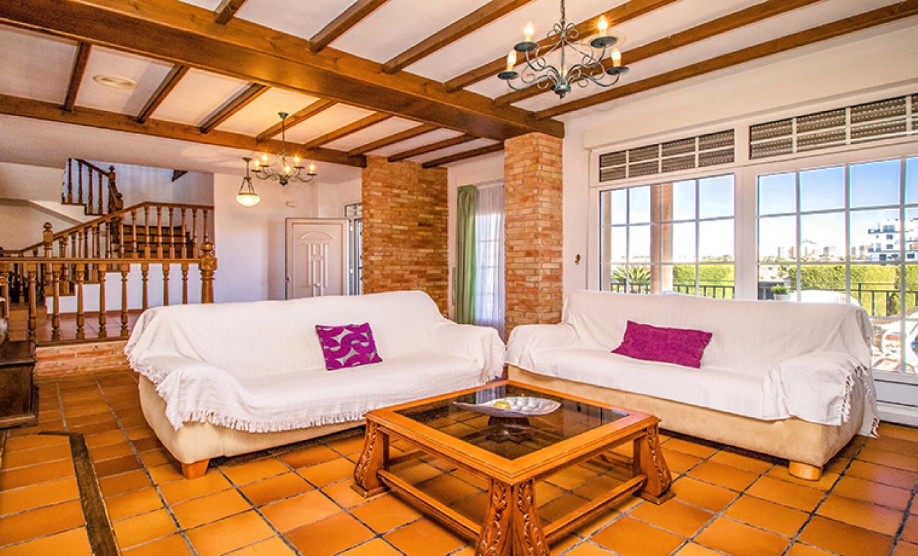 Sale - Villa - Pilar de la Horadada