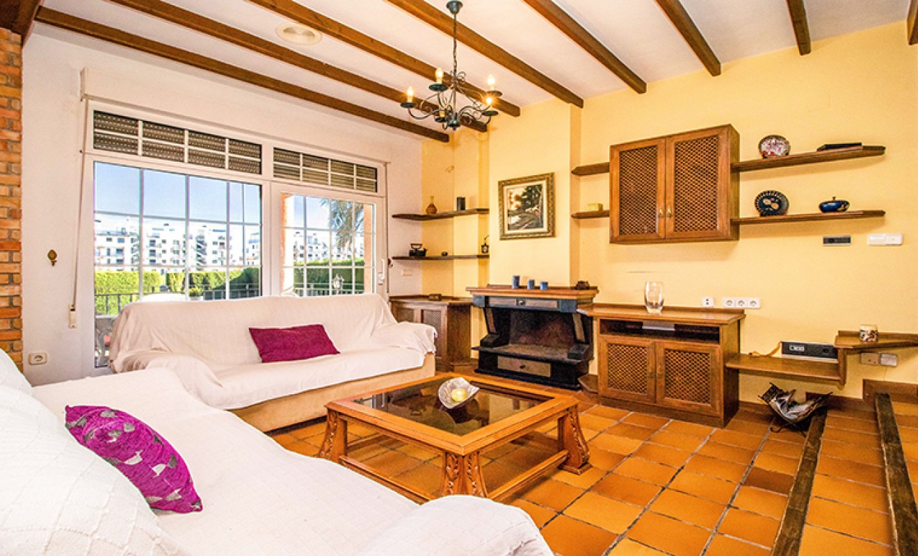 Sale - Villa - Pilar de la Horadada